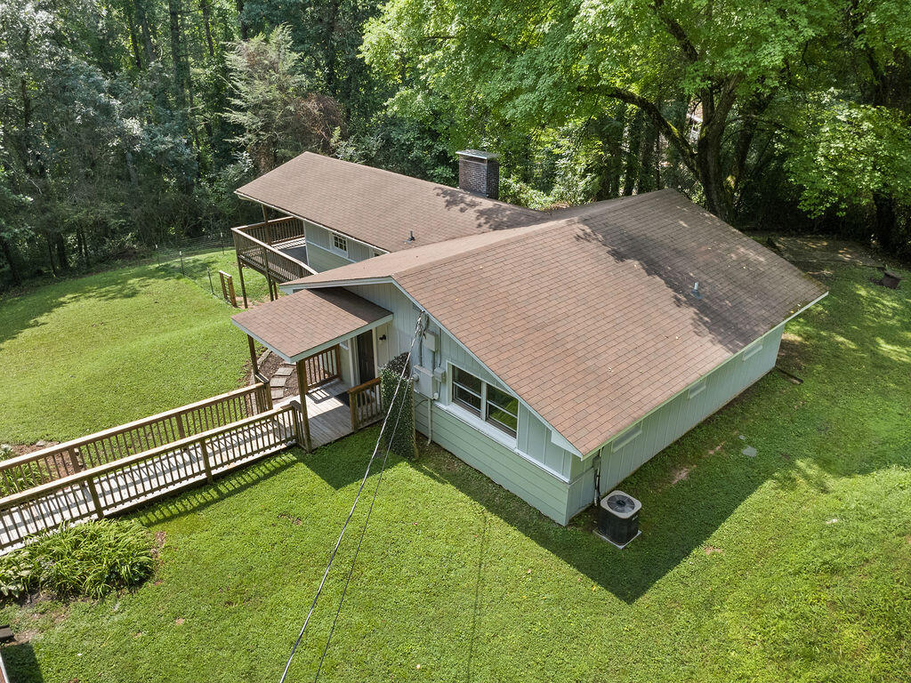 522/526 Coweeta Church Rd