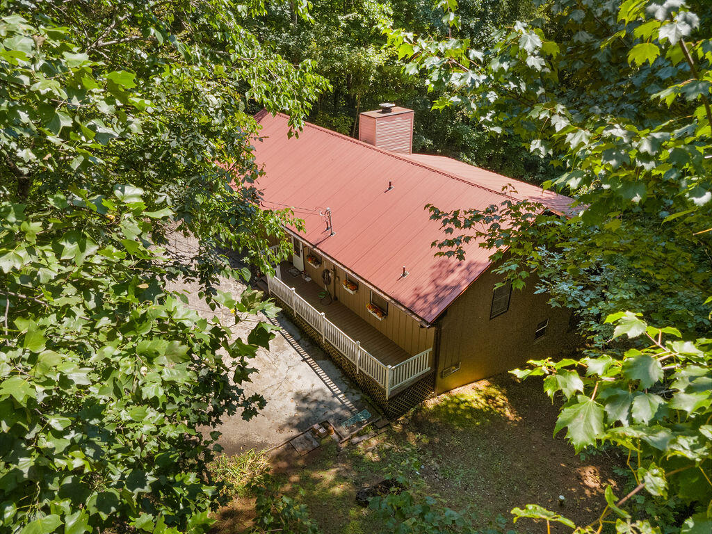 790 Woodland Heights