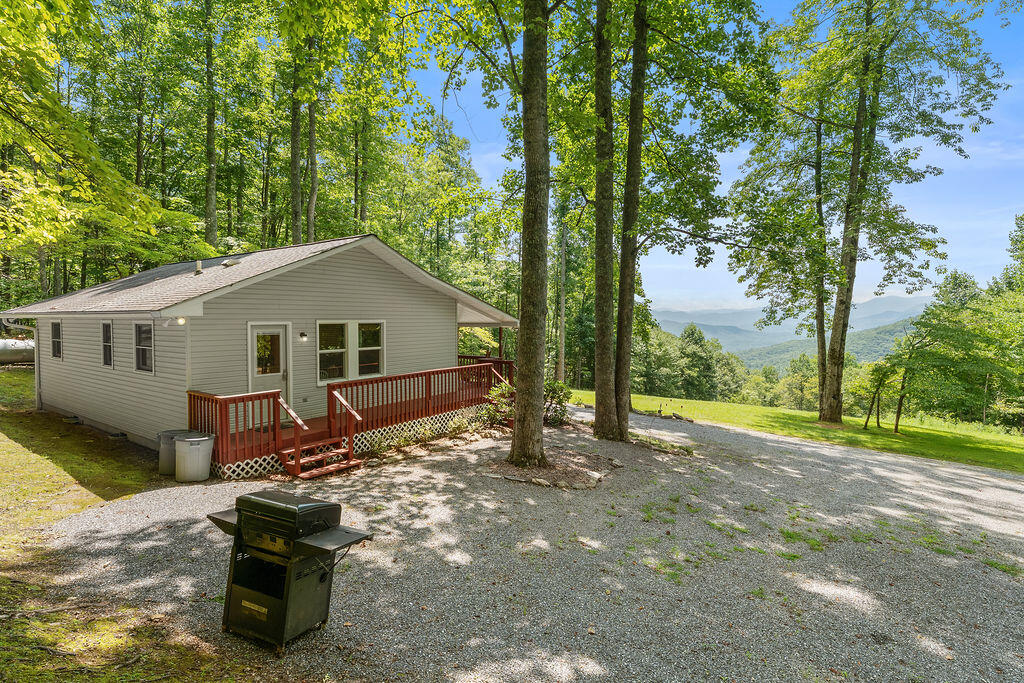 2778 Lakey Creek Road