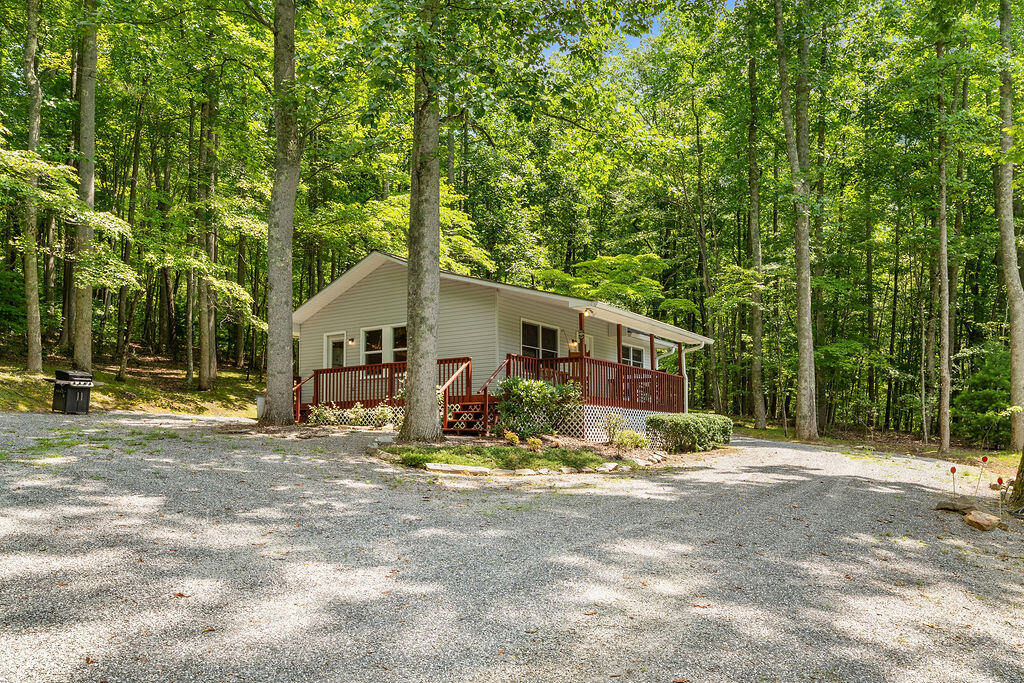 2778 Lakey Creek Road