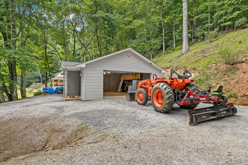 2778 Lakey Creek Road
