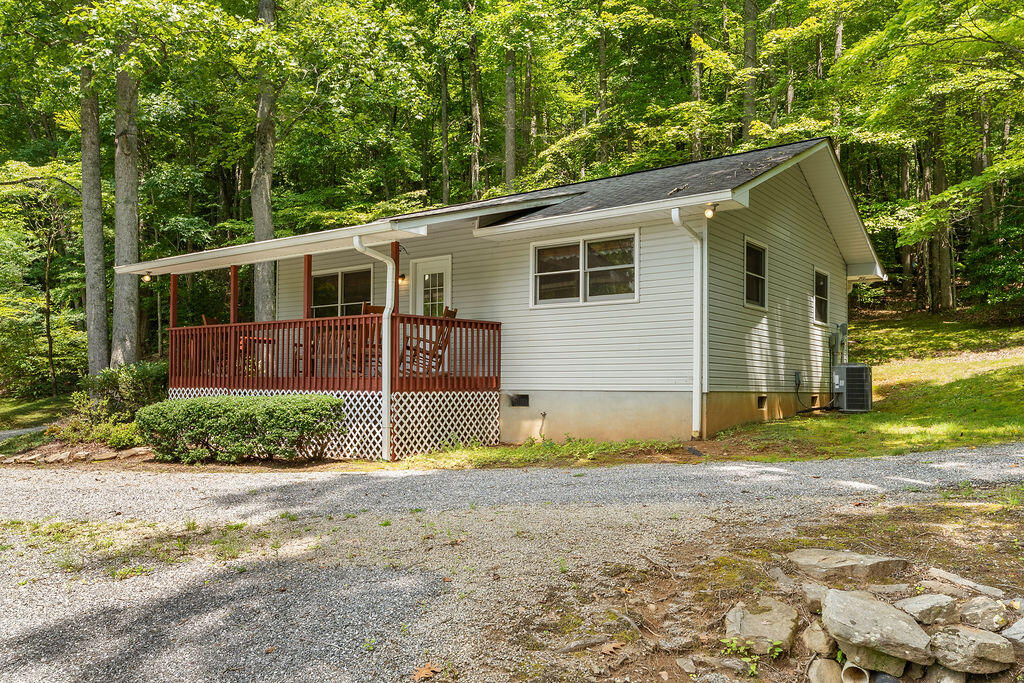 2778 Lakey Creek Road