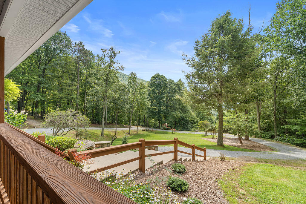 2778 Lakey Creek Road