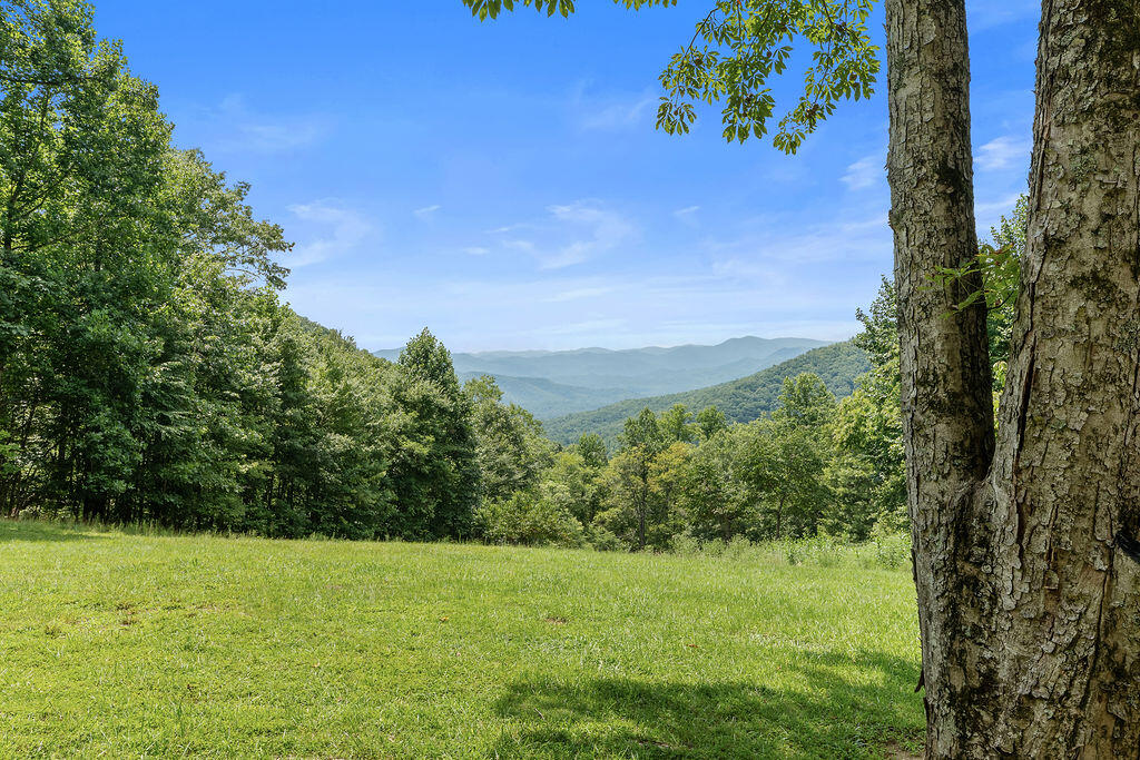 2778 Lakey Creek Road