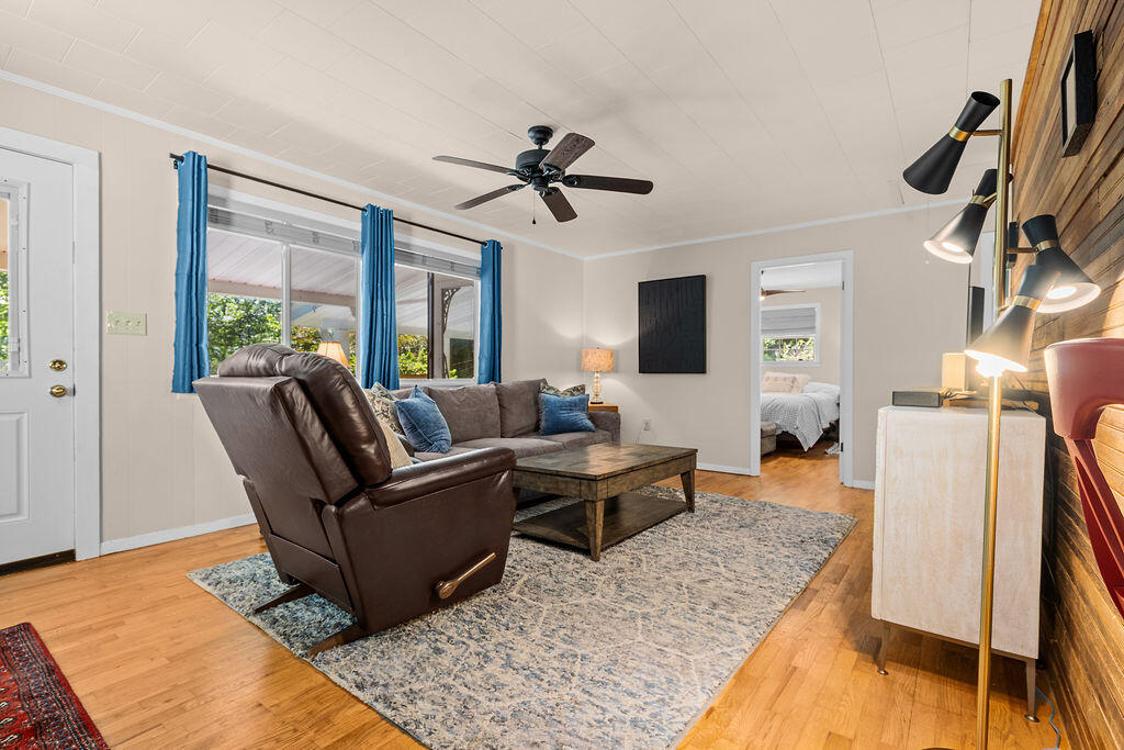 71 Watauga Heights Rd