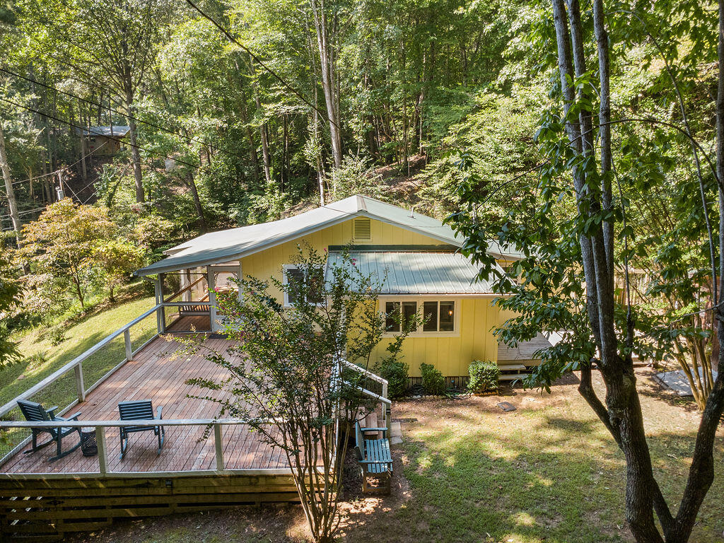 71 Watauga Heights Rd
