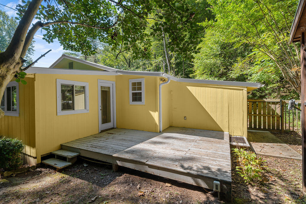 71 Watauga Heights Rd