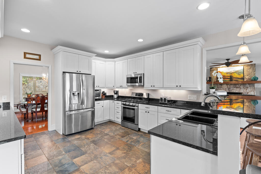 298 Carpenter Rd