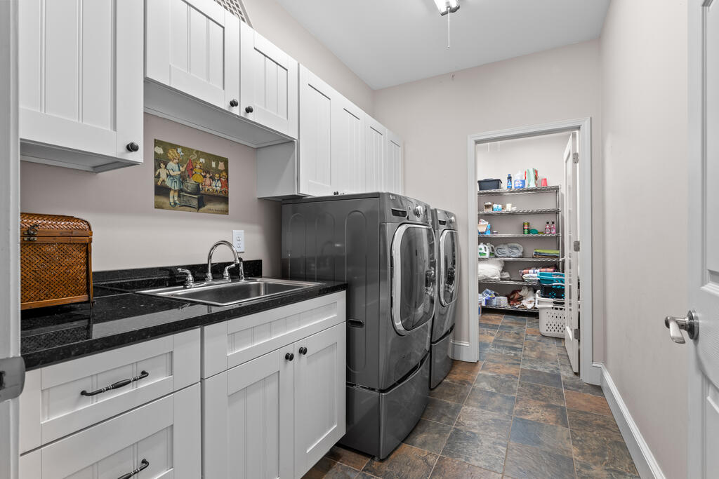 298 Carpenter Rd