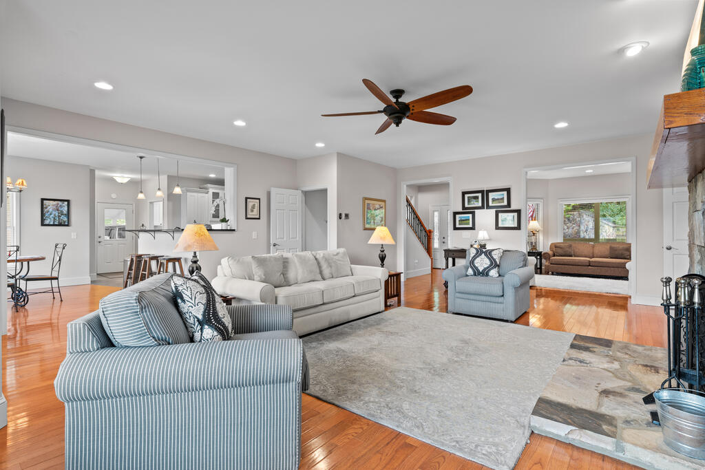 298 Carpenter Rd
