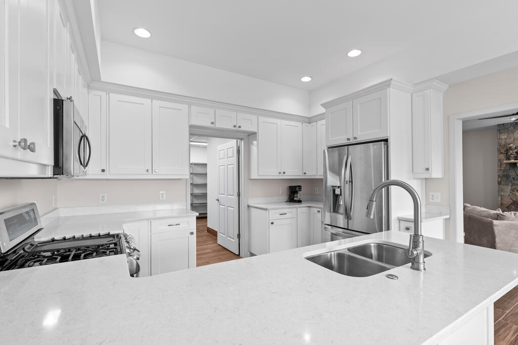 298 Carpenter Rd