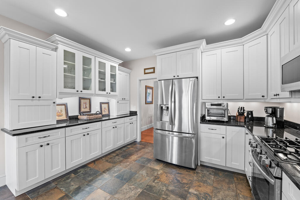 298 Carpenter Rd