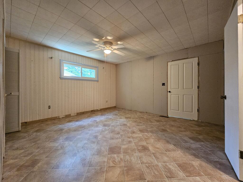 44 Meadow Lane