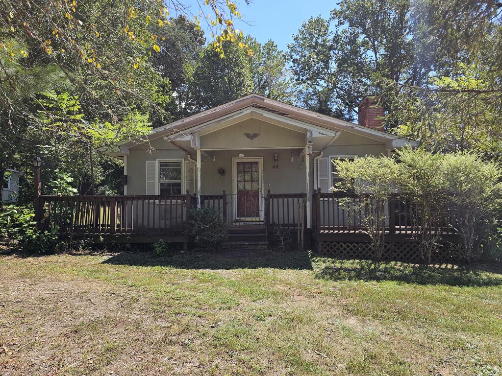 44 Meadow Lane