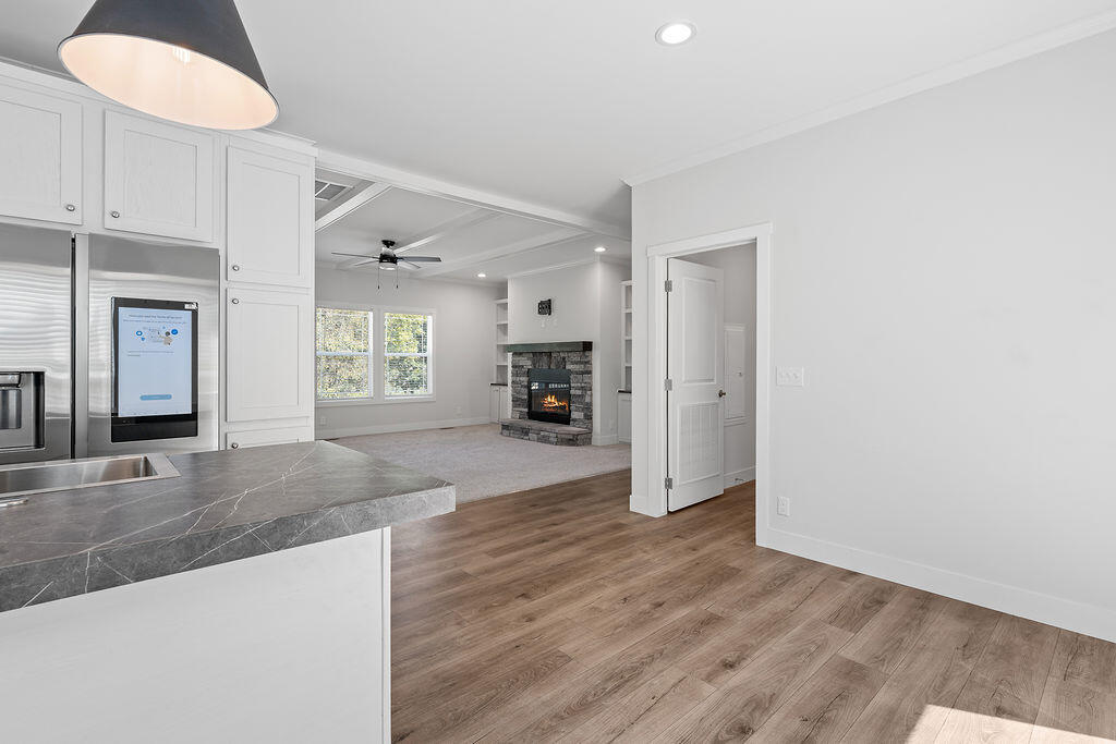 29 Quail Hollow Rd