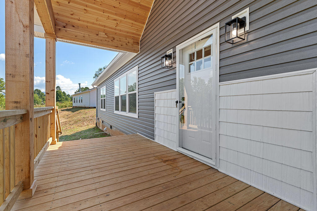 29 Quail Hollow Rd
