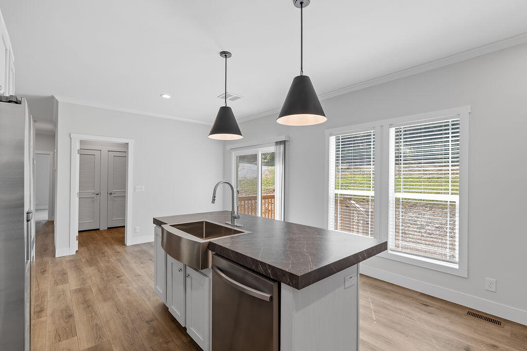29 Quail Hollow Rd