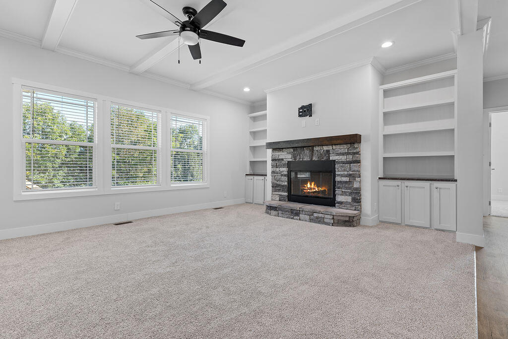 29 Quail Hollow Rd