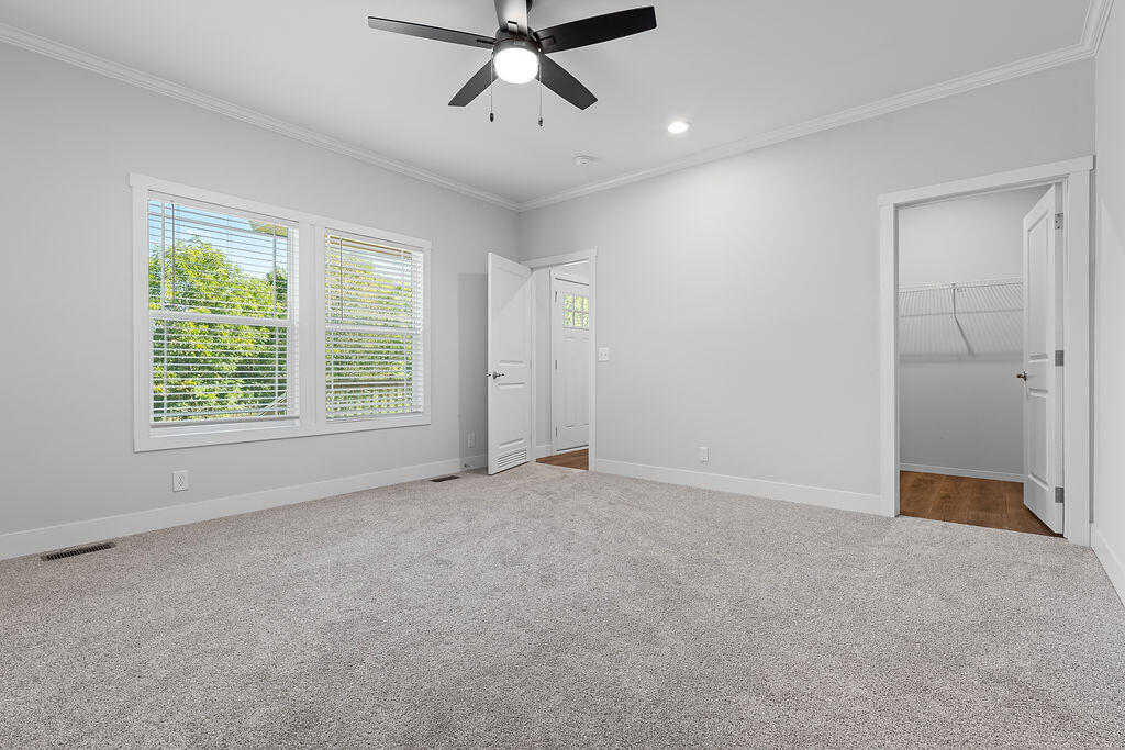 29 Quail Hollow Rd