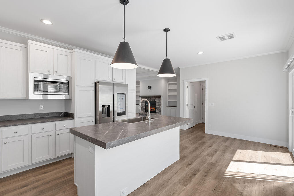 29 Quail Hollow Rd