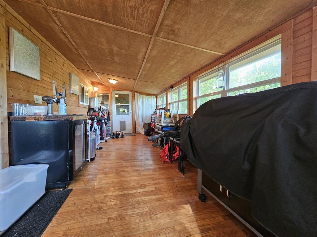 607 Echo High Road