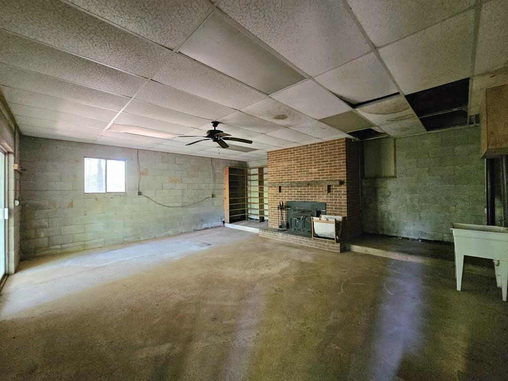 56 Hickory Hollow Rd.