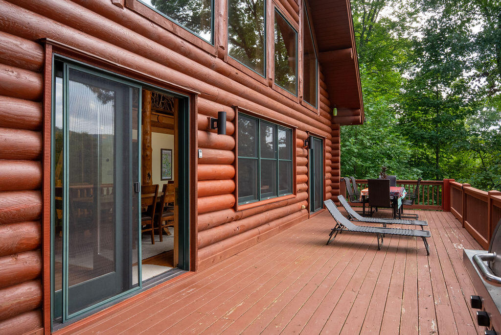 135 Ridge Top Dr