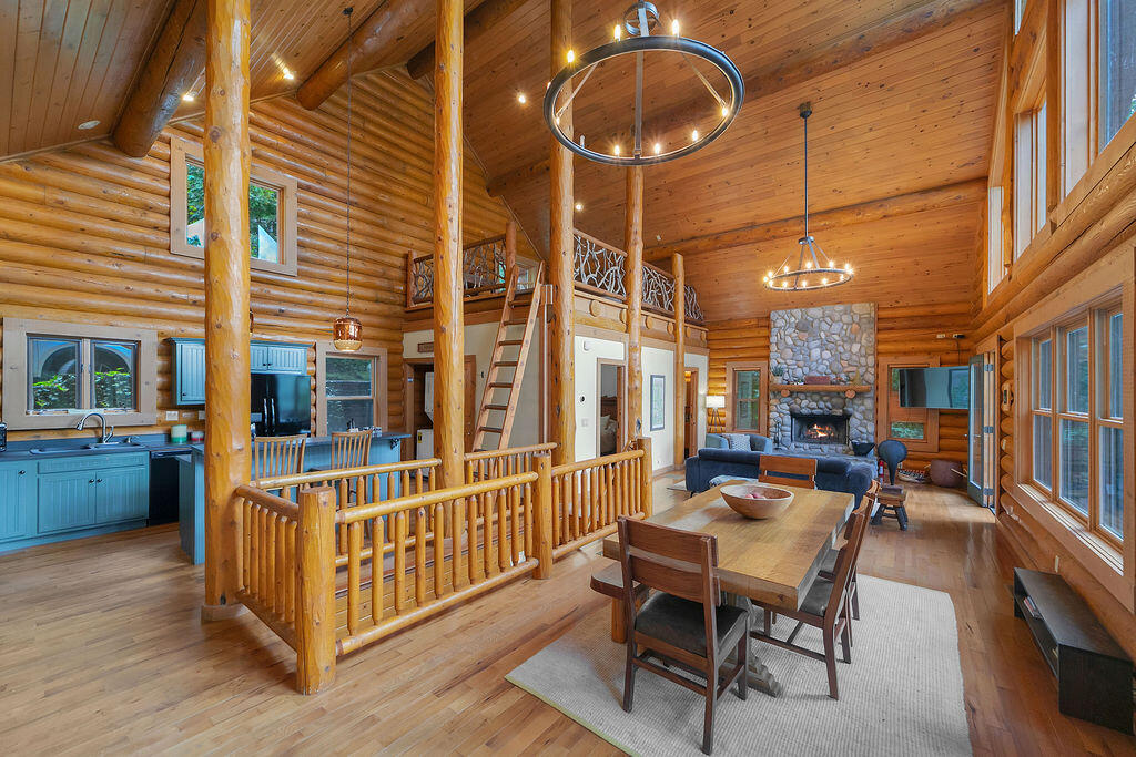 135 Ridge Top Dr