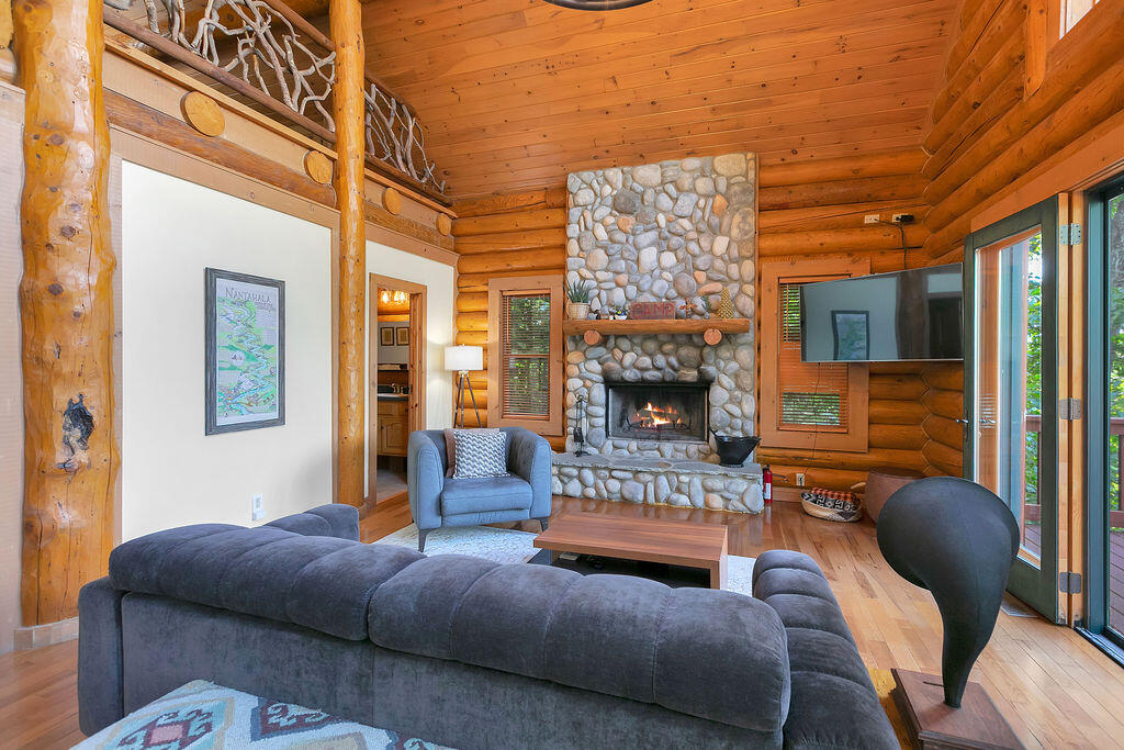 135 Ridge Top Dr