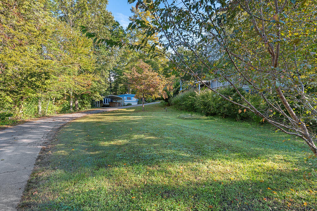 8 3610 Highlands Rd