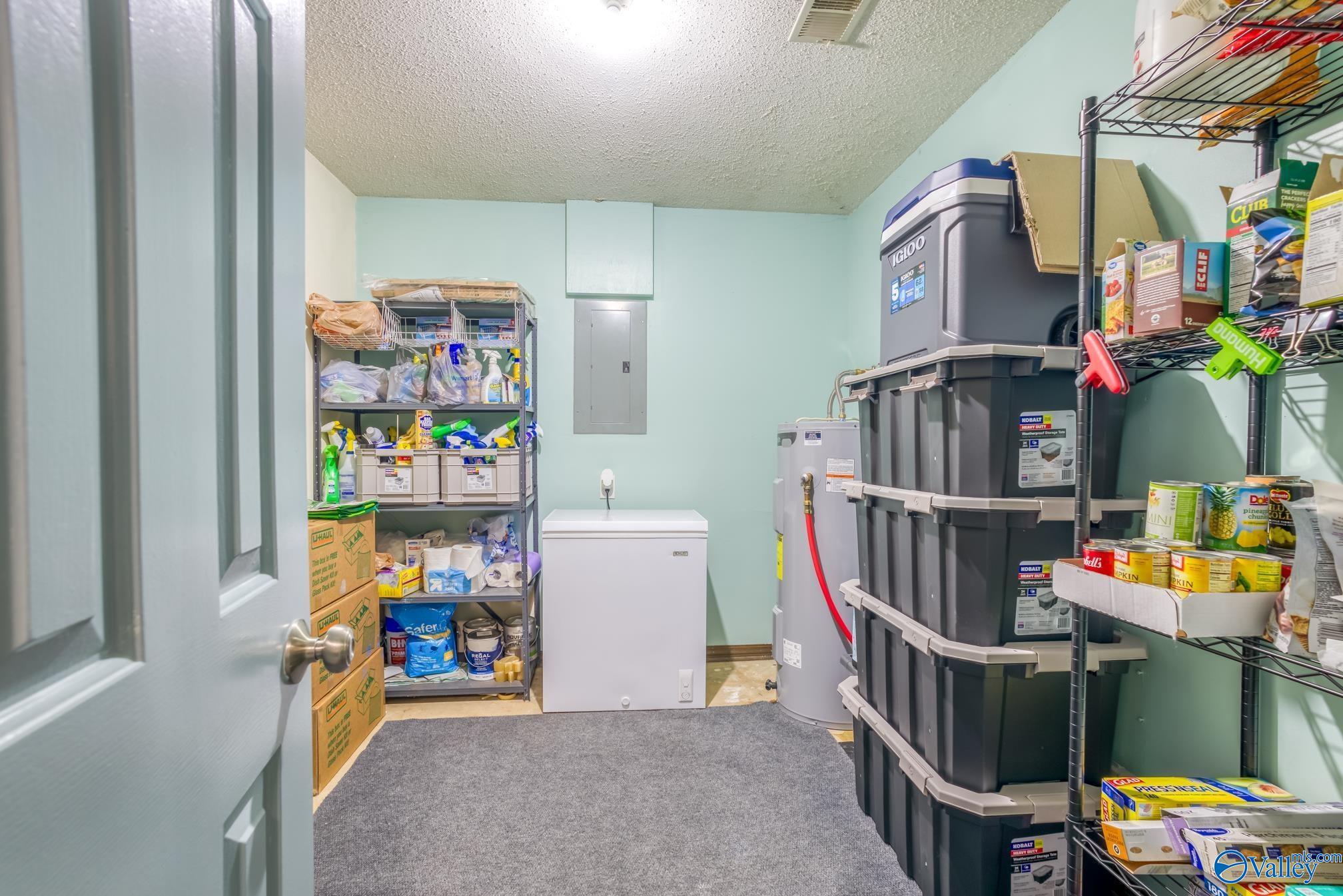 115 W Oak Hill Drive