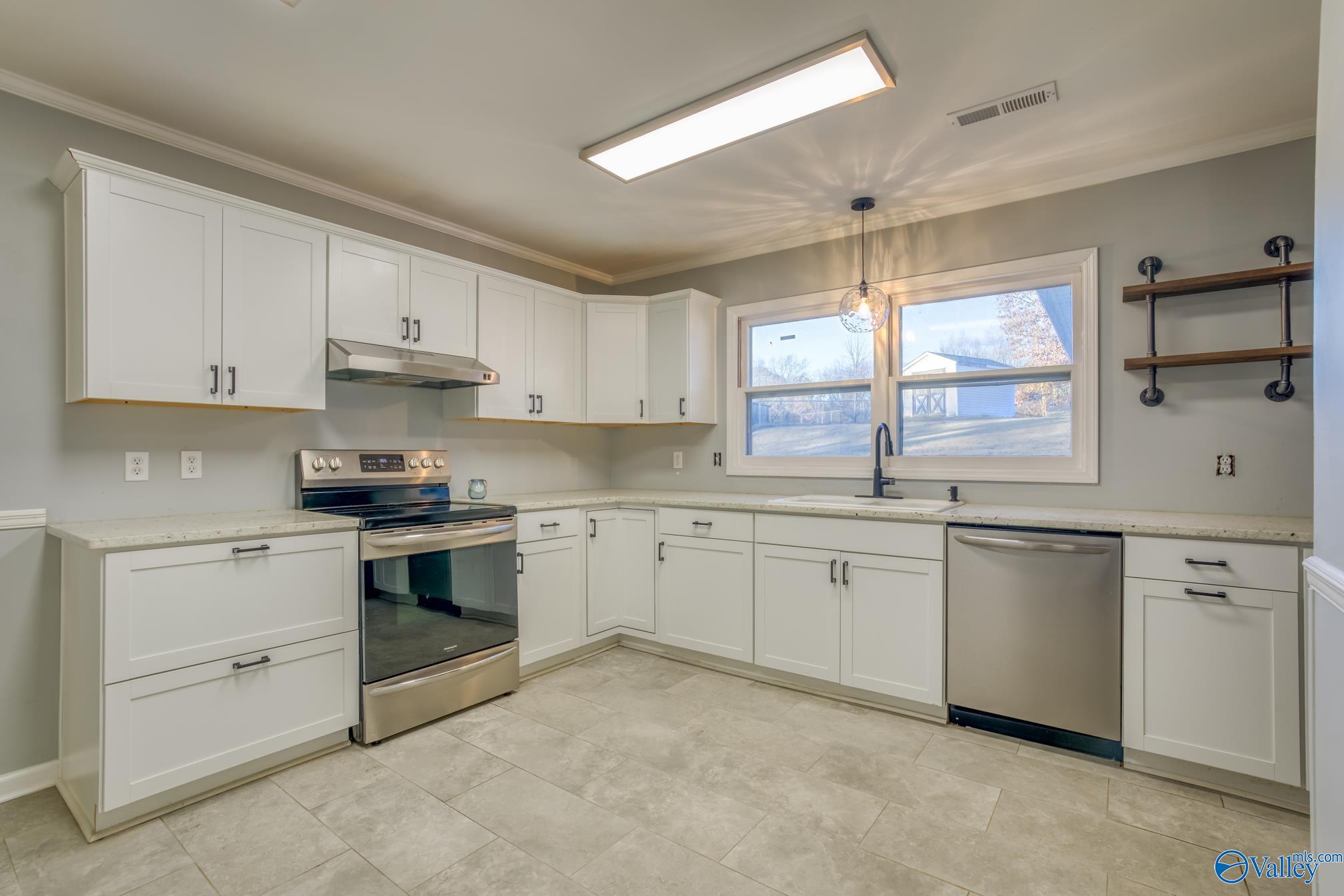 129 Crosslin Lane