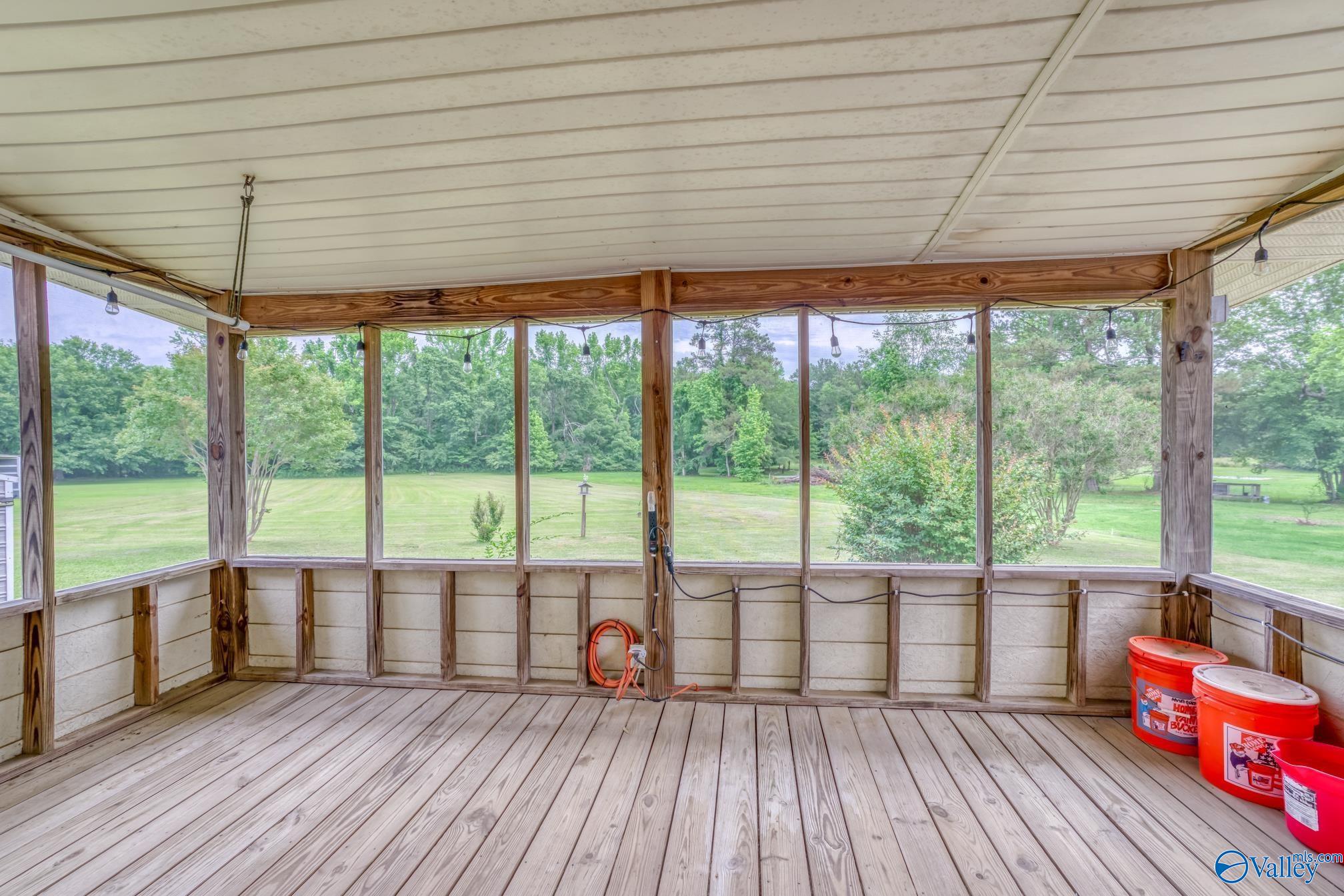 5979 County Road 200