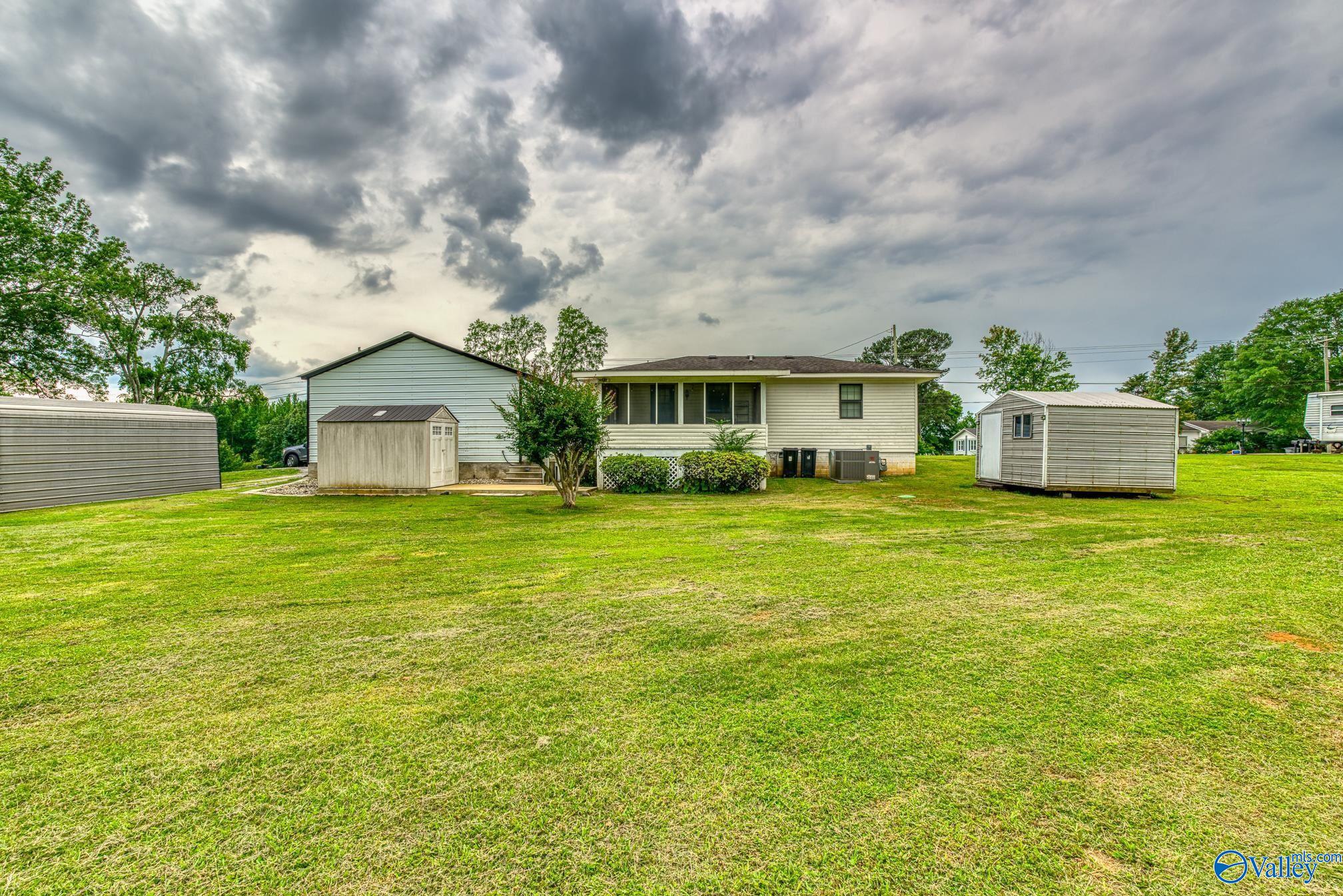 5979 County Road 200