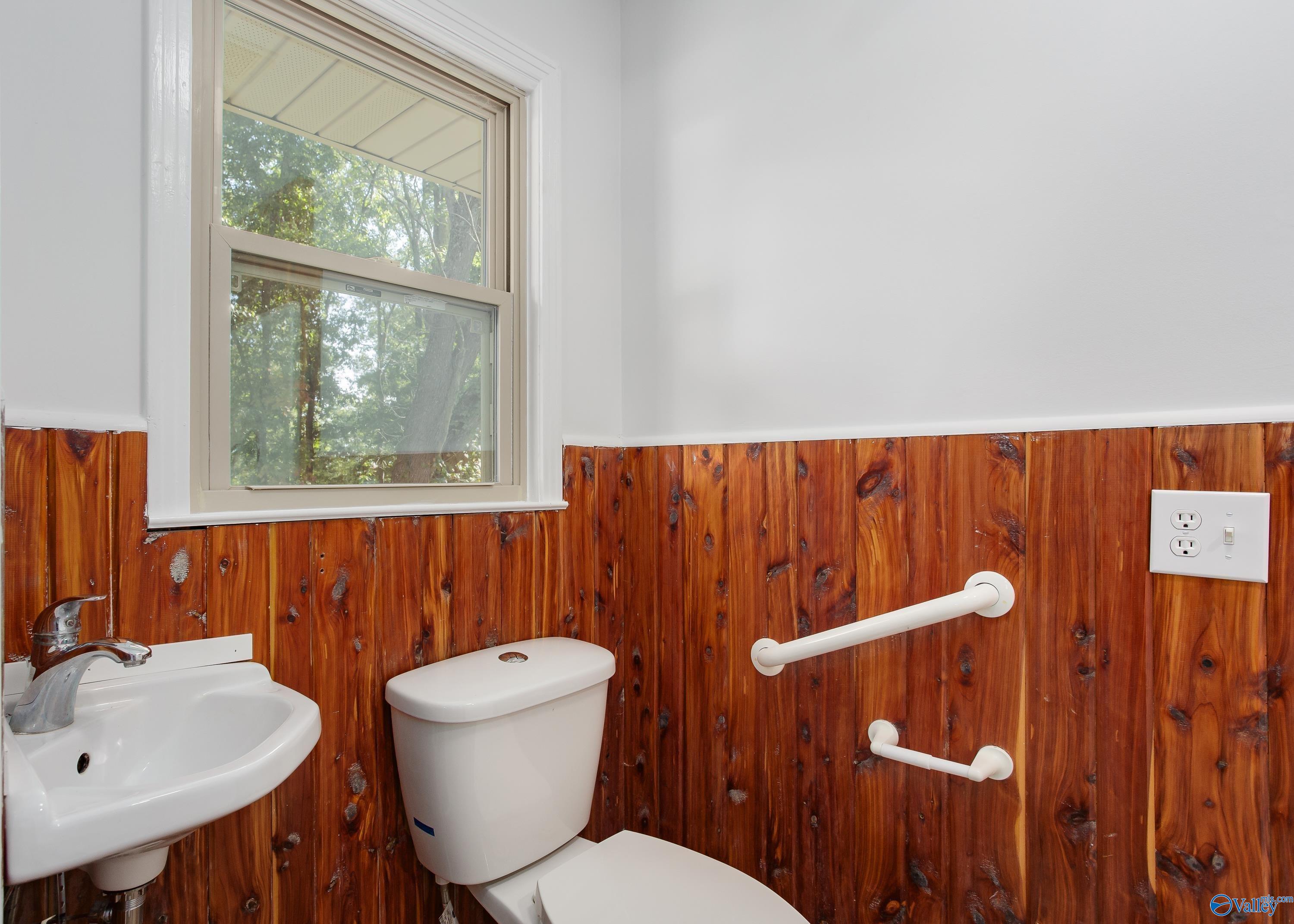 1344 Railroad Bed Road