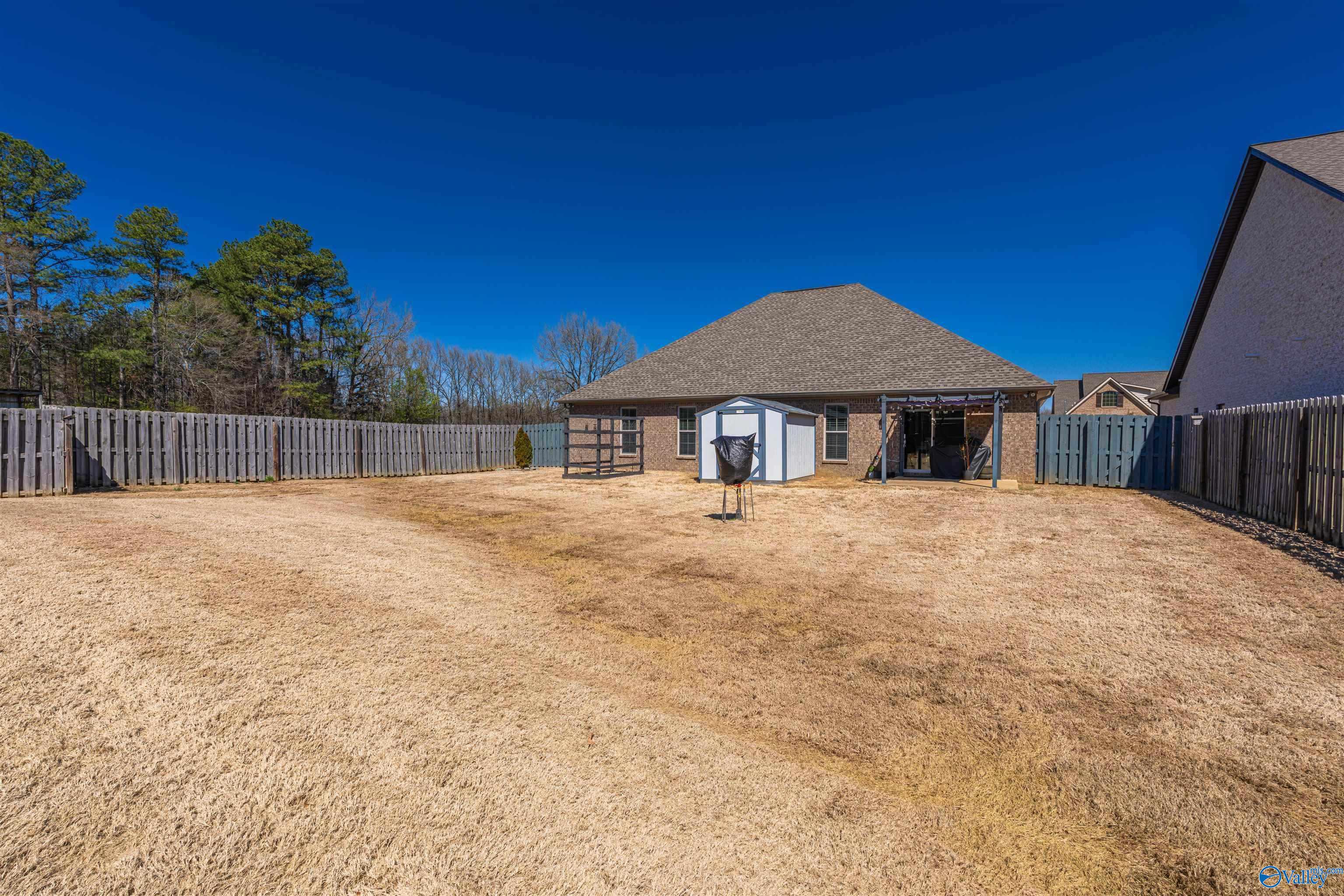 976 Garrett Lane, Florence