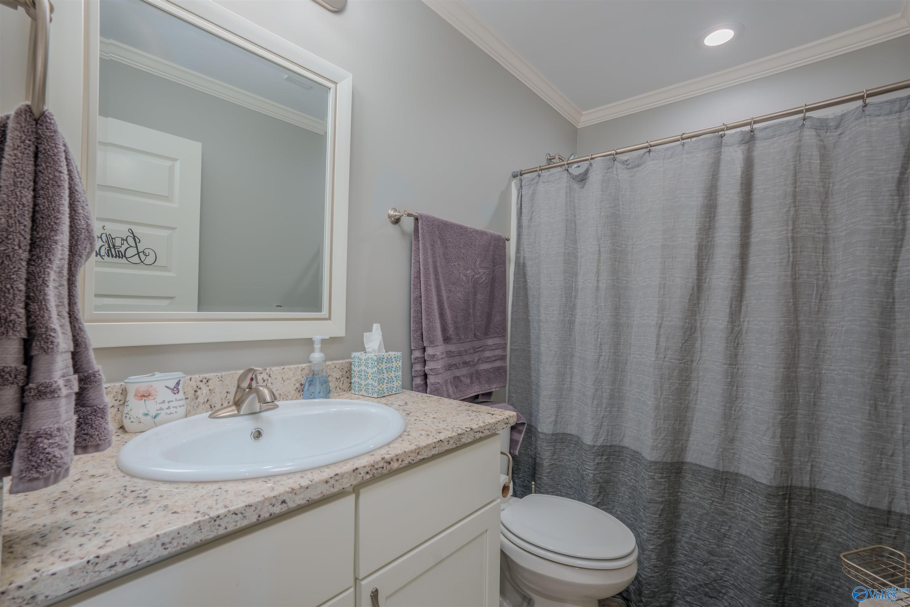 976 Garrett Lane, Florence