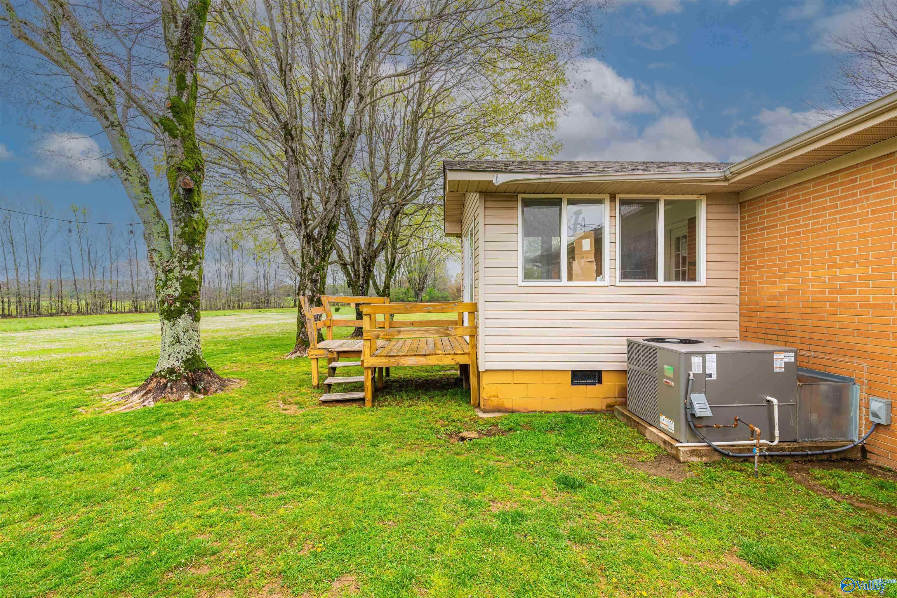 16205 County Road 33