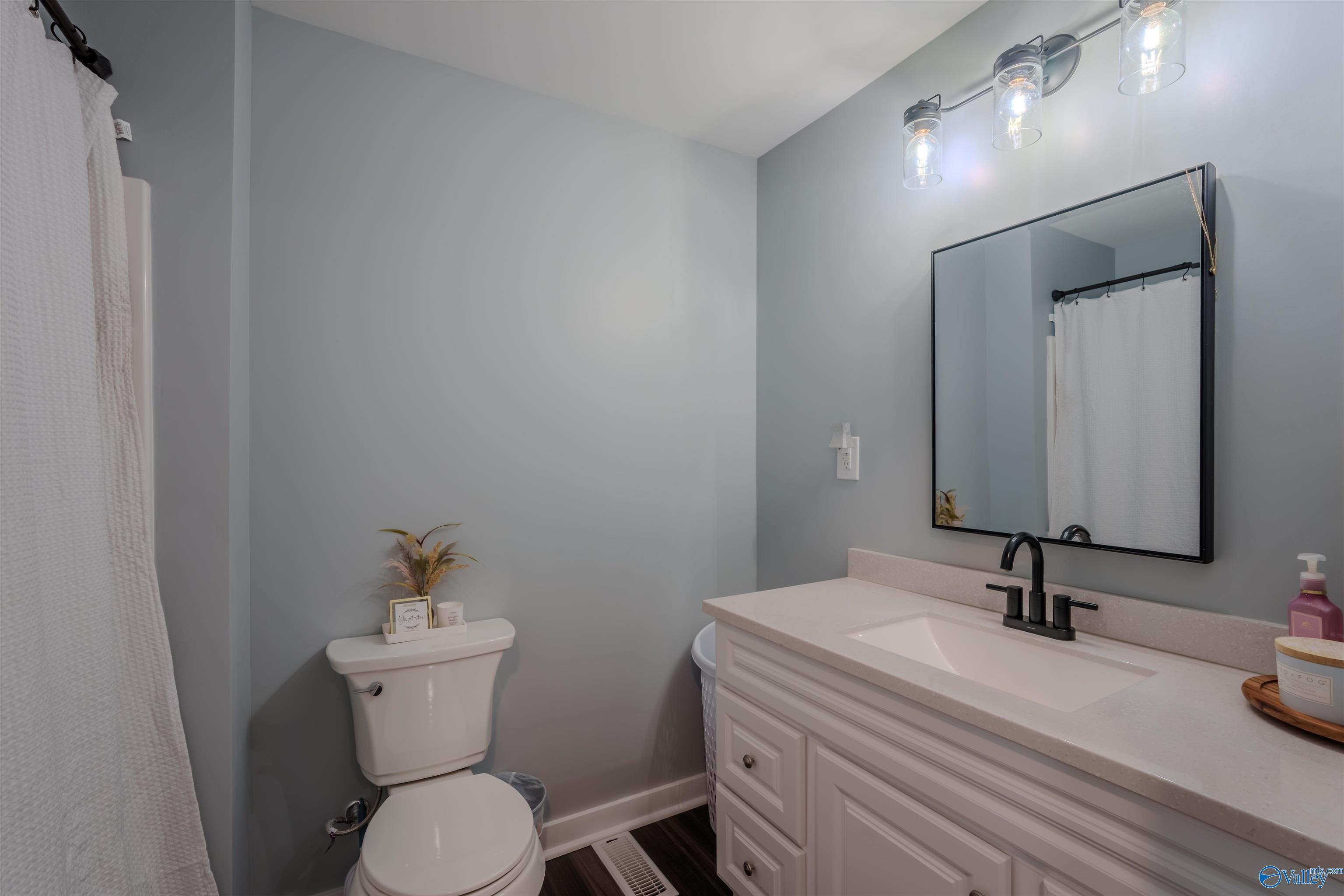 16205 County Road 33