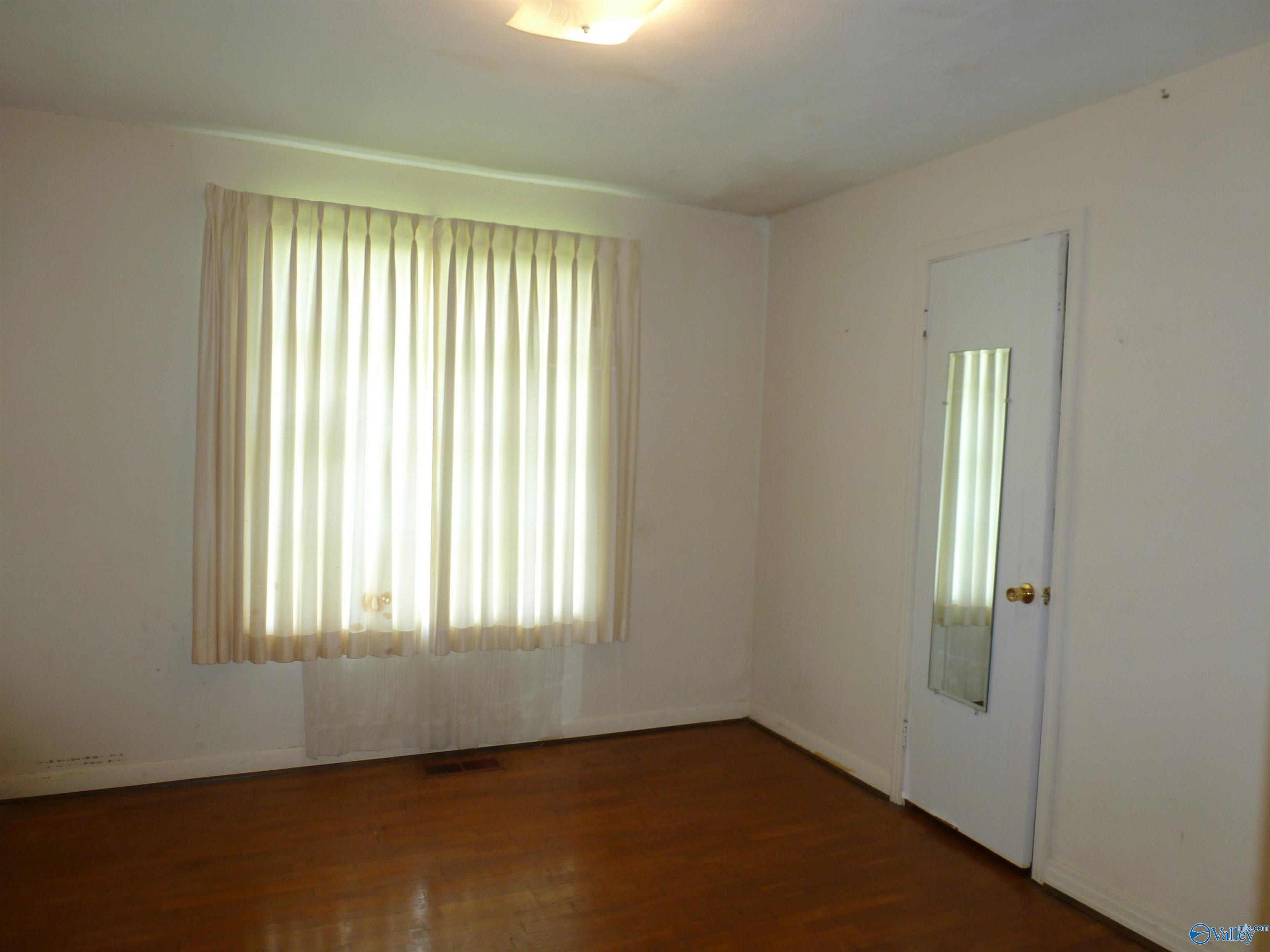 704 Grove Avenue