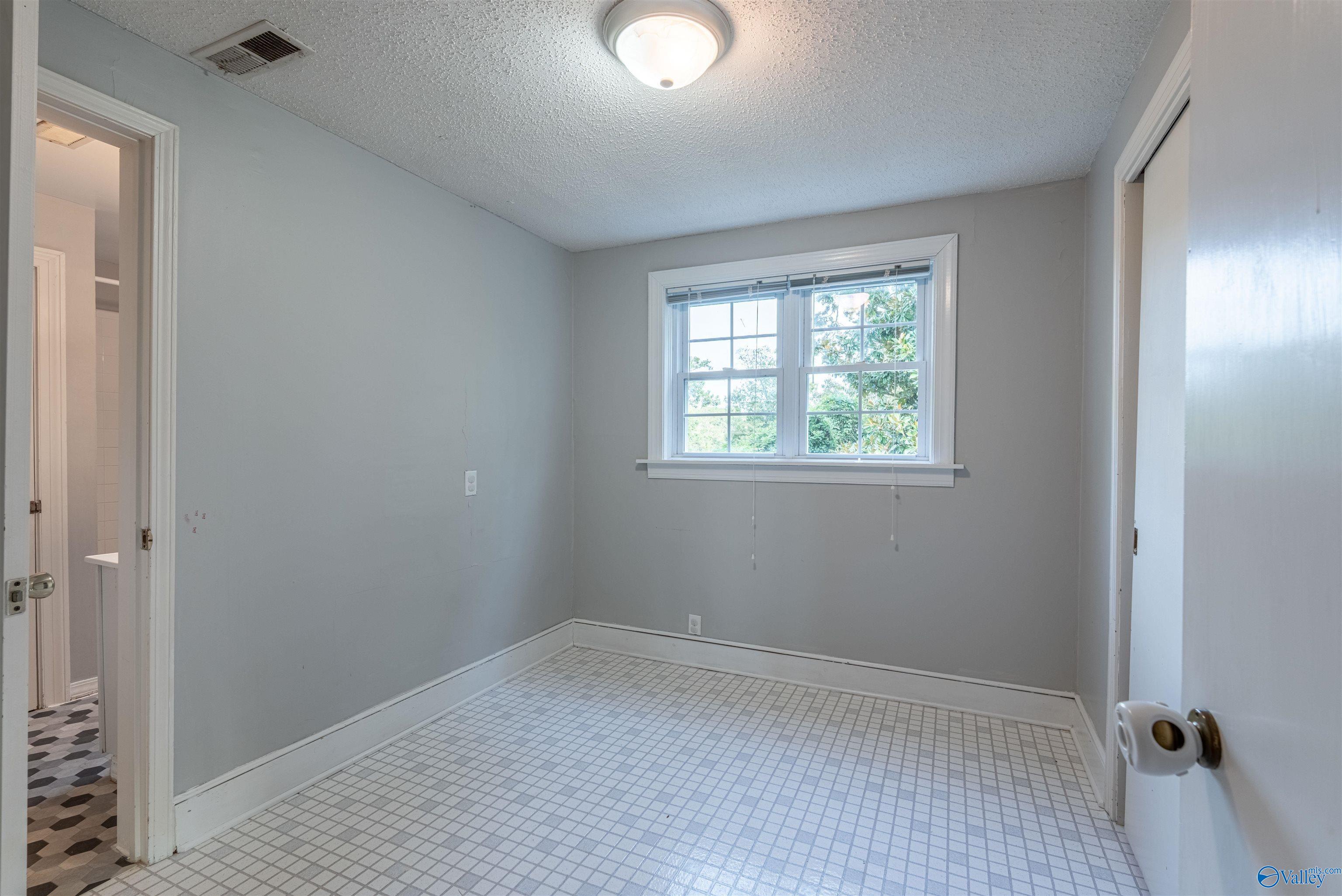 805 River Bluff Drive