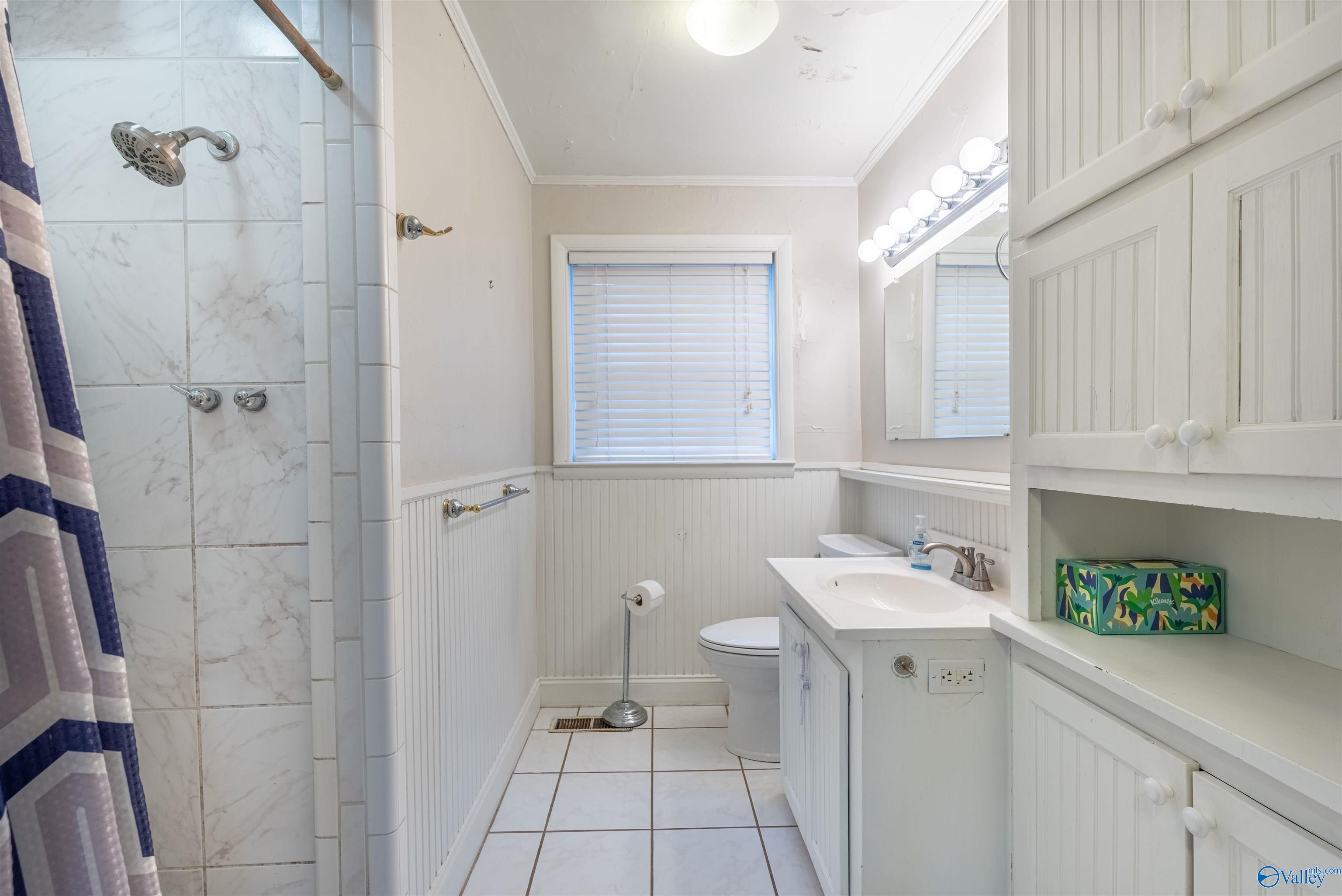 805 River Bluff Drive