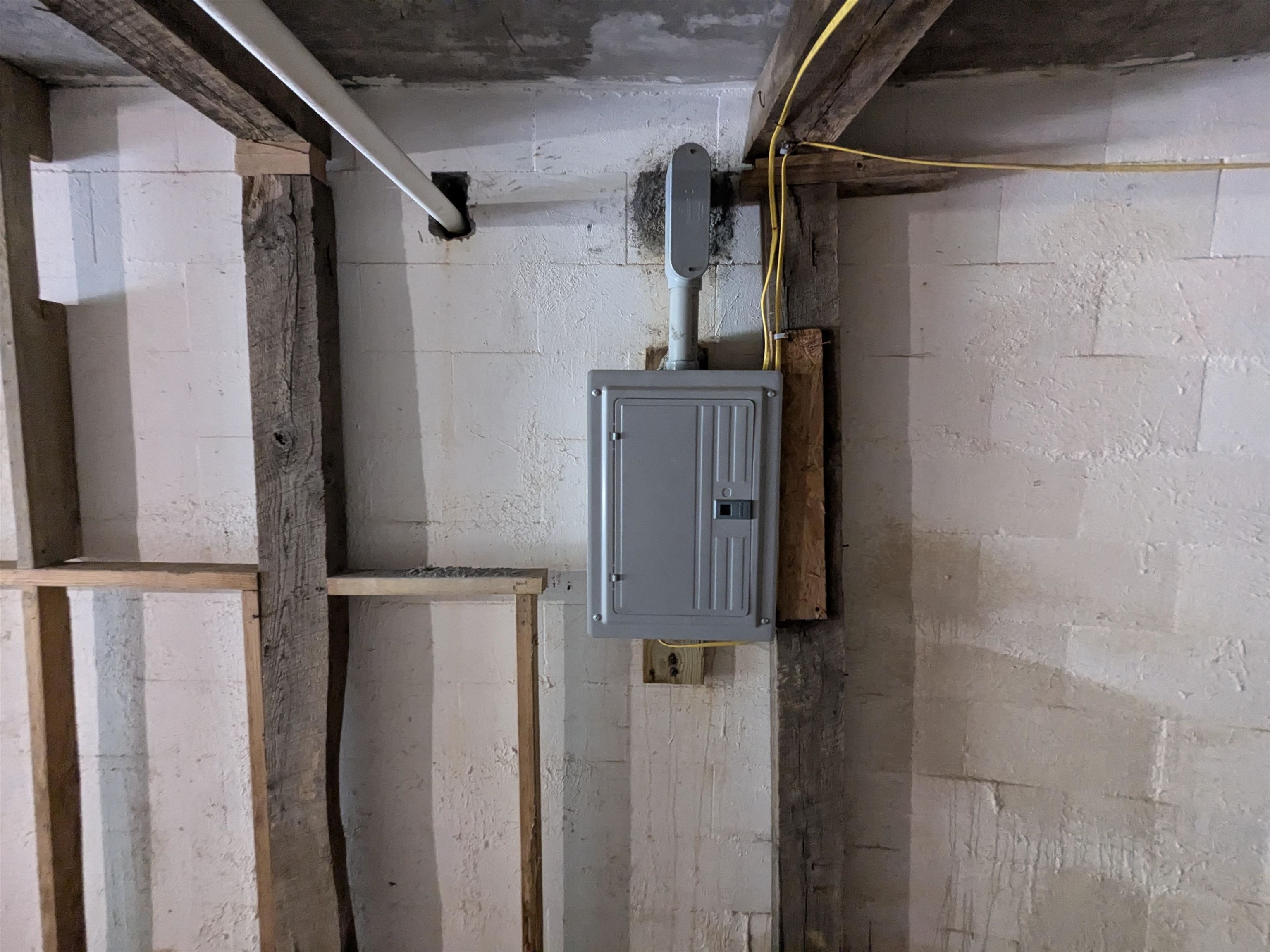 234 Fire Creek Cut Rd