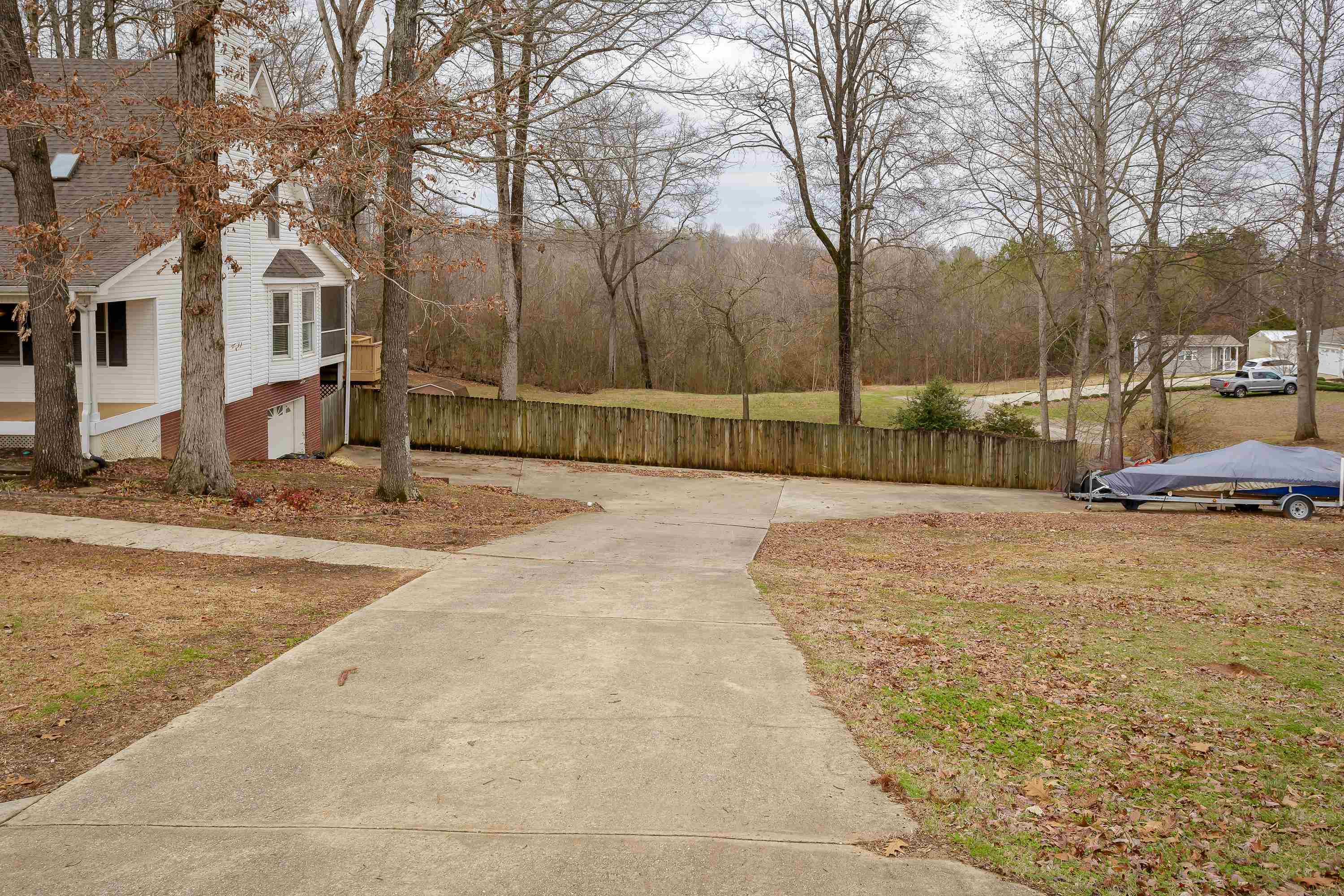 227 James Rd