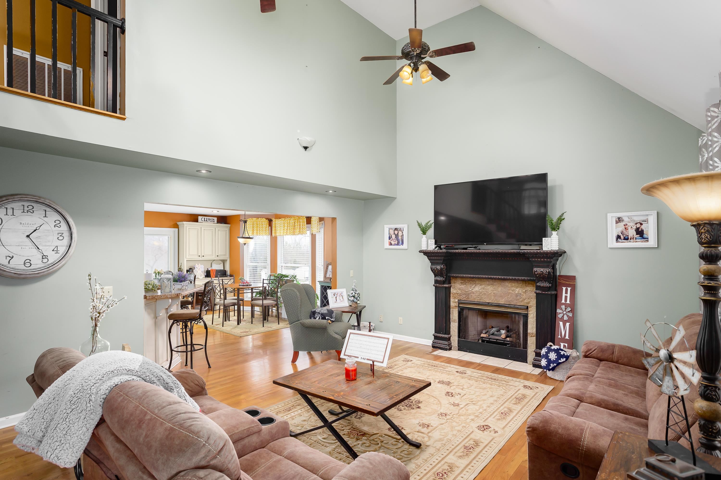 227 James Rd