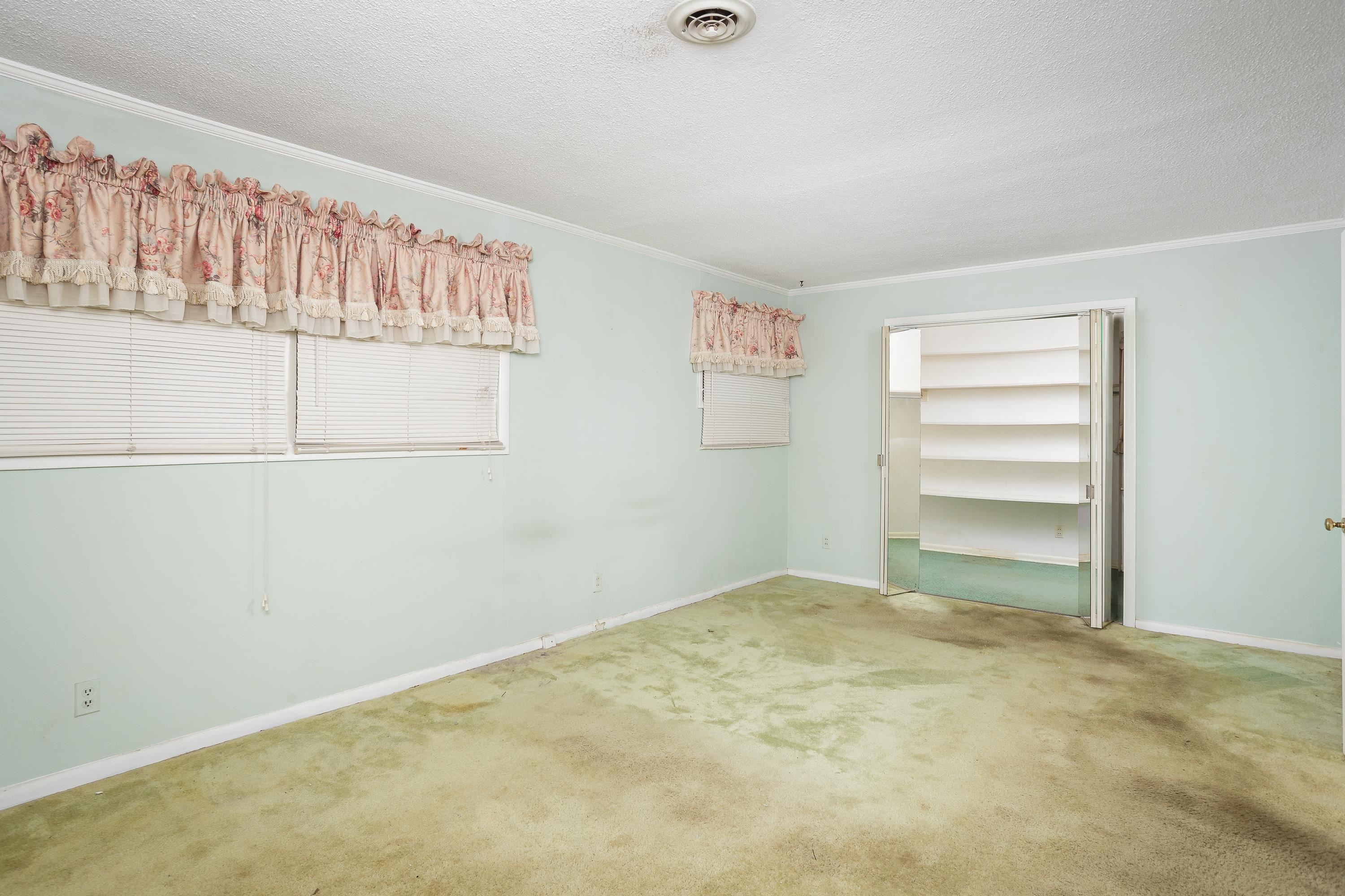 1008 Pasadena Ave