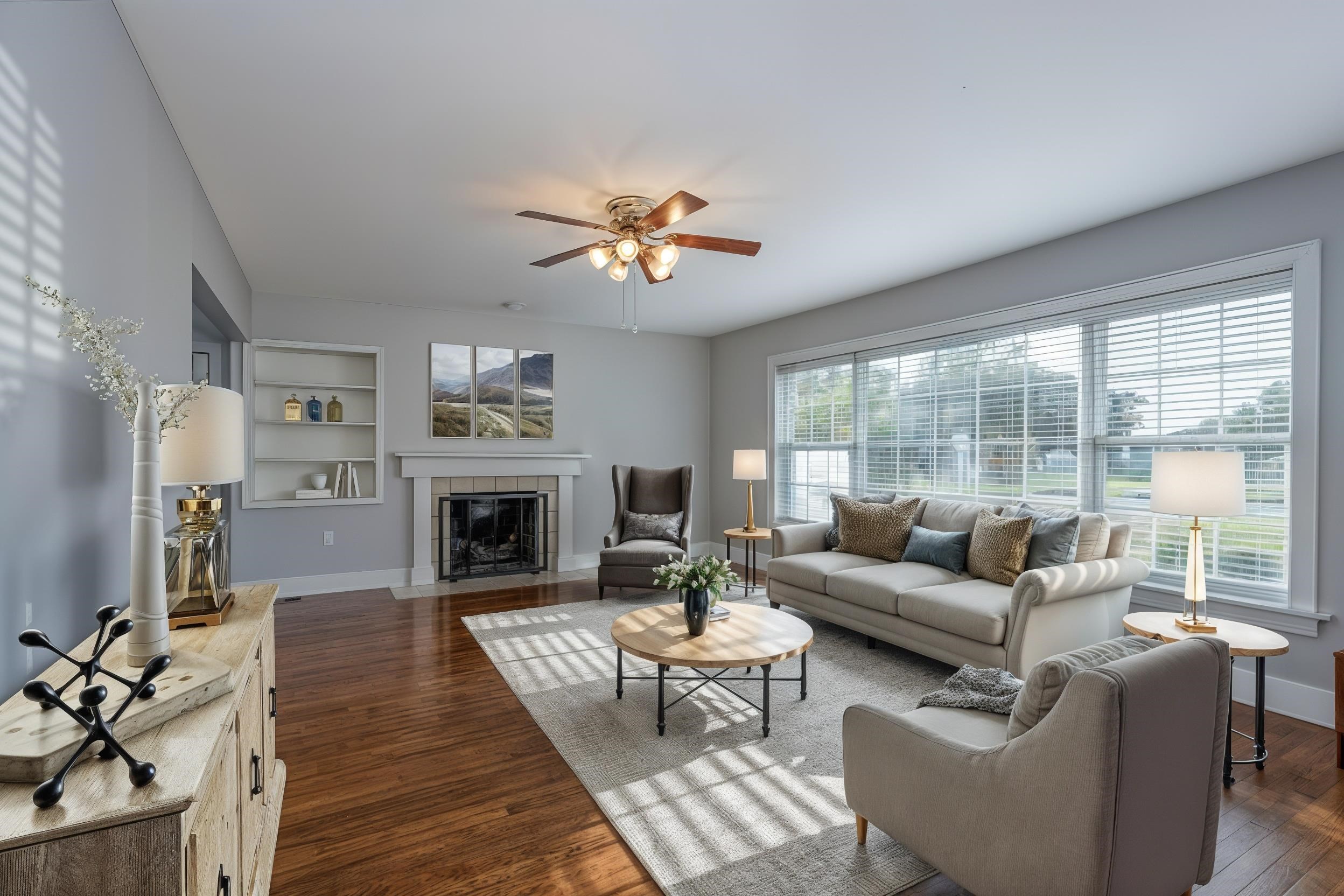 805 River Bluff Dr