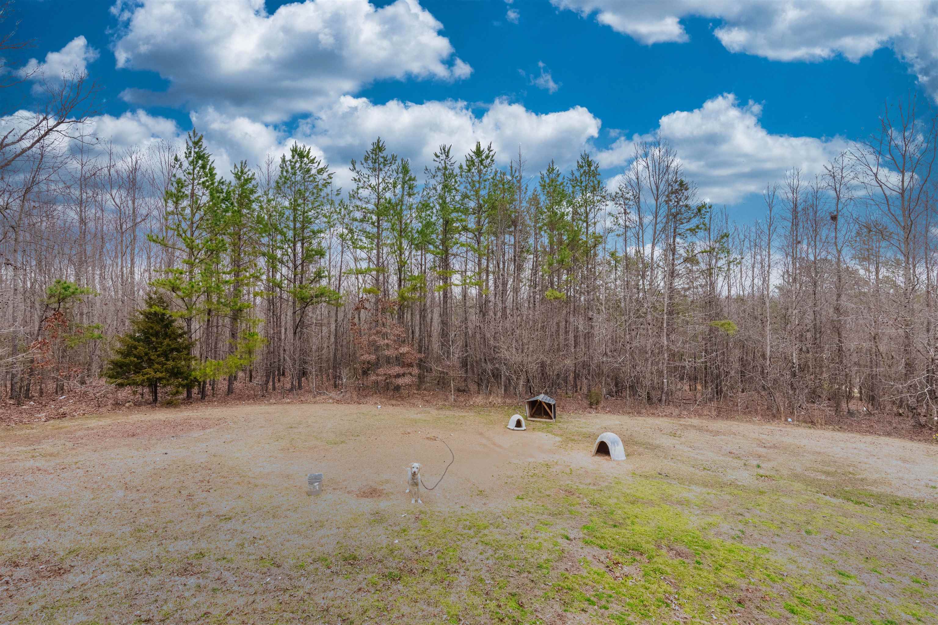 6211 Gilchrist Rd