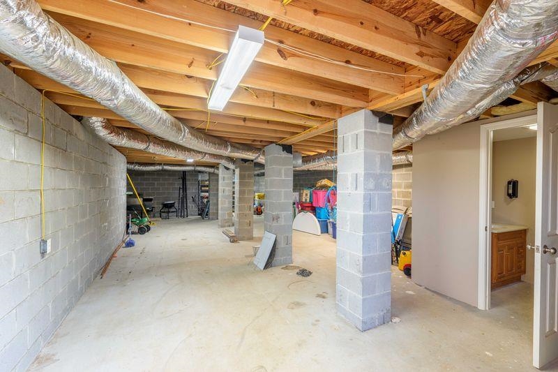 331 Carson Rd