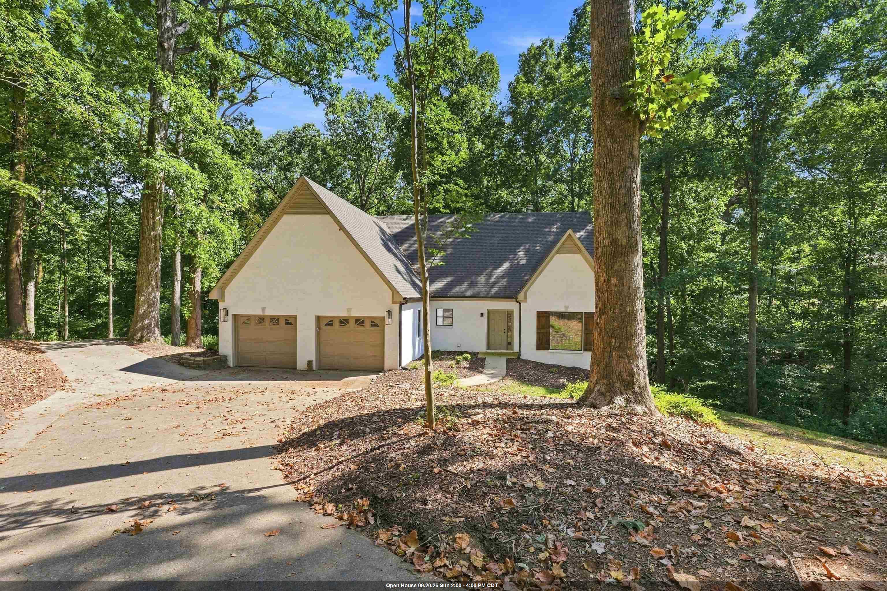 103 East Cv